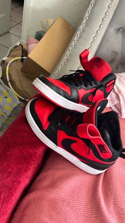 Court Borough Mid 2 High Top Sneaker