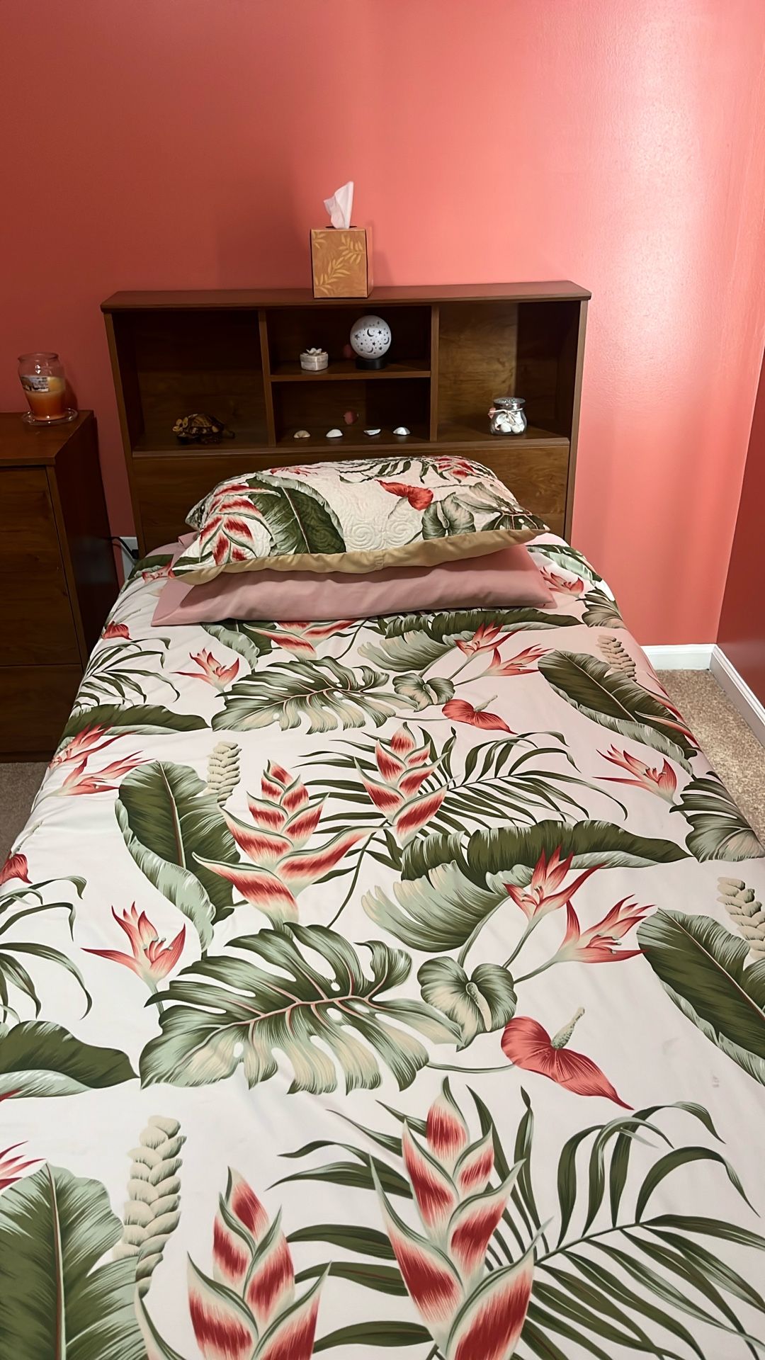 Twin Bed And 3 Drawer Dresser
