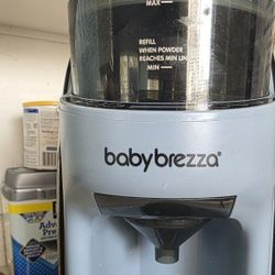 BabyBrezza Formula Dispenser