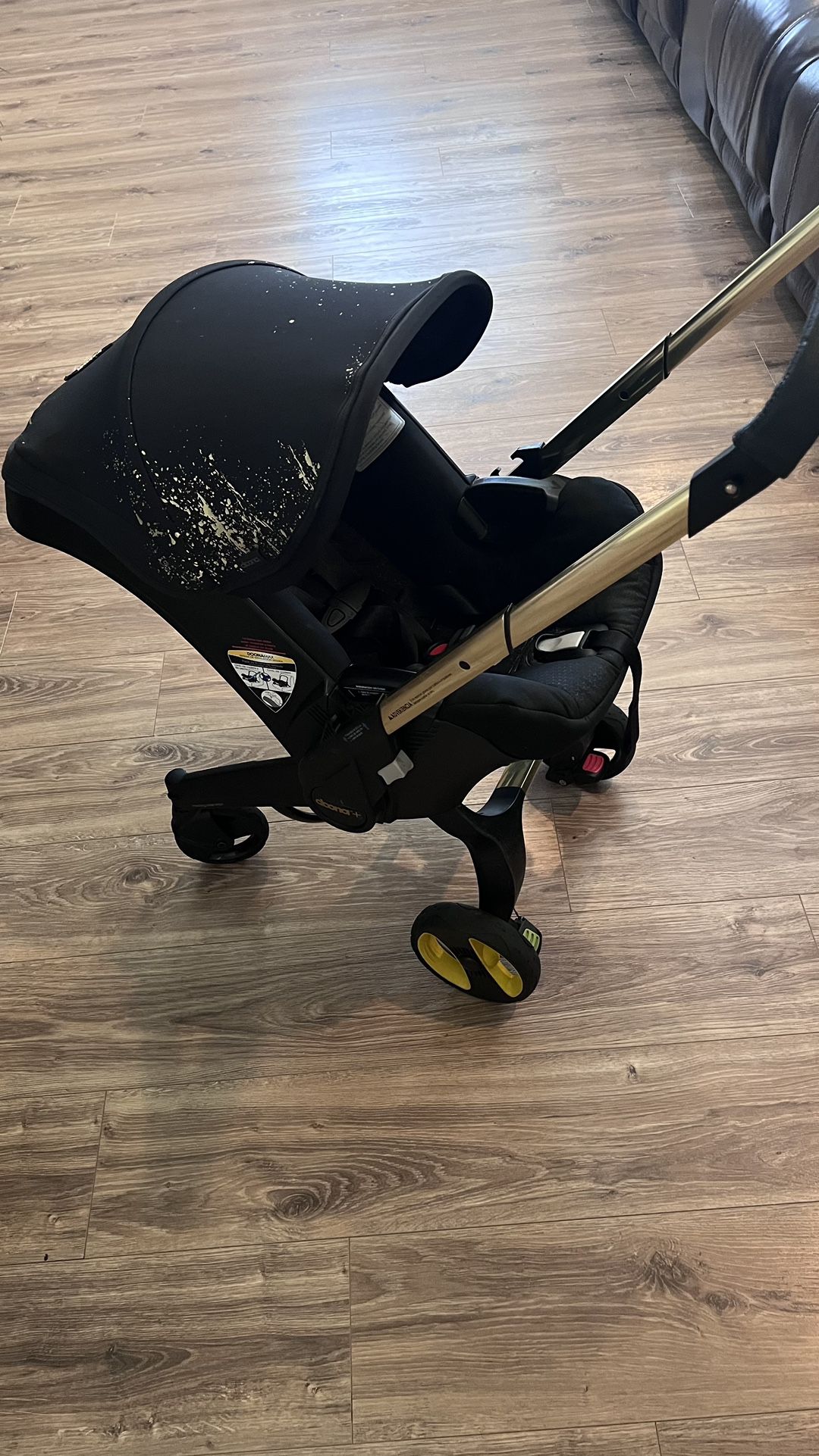 Black and Gold Limited Edition Doona Carseat/Stroller