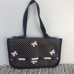 LE SPORTSAC organizer?