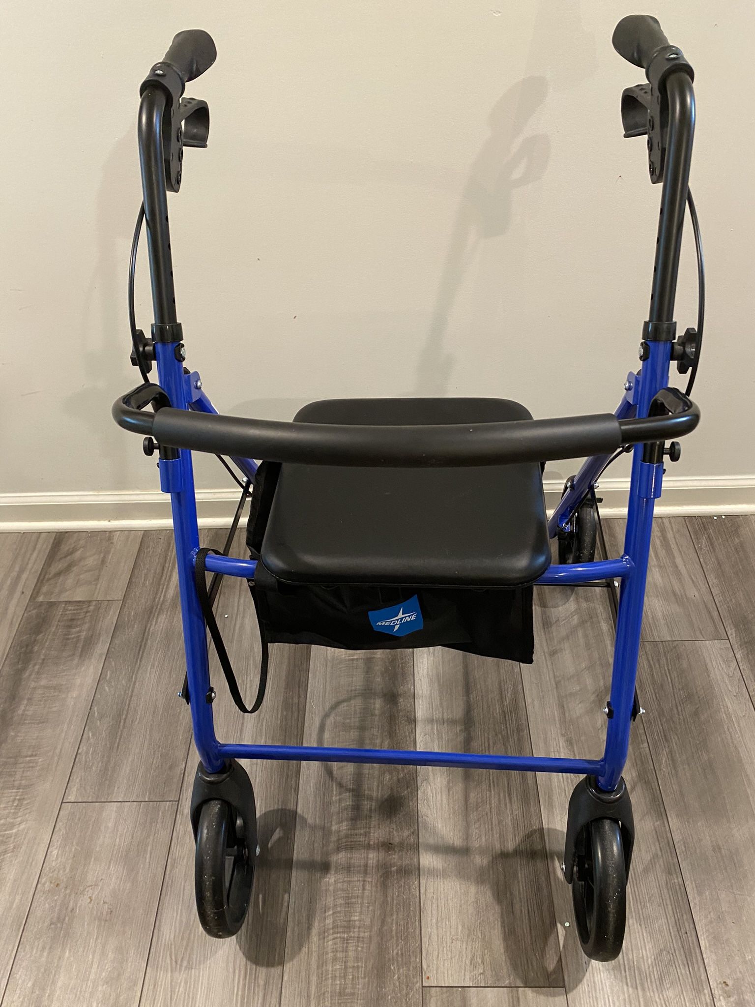 Guardian Walker with padded seat