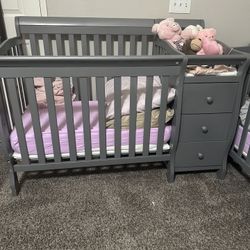 Dream On Me Jayden 4‑in‑1 Mini Convertible Baby Crib