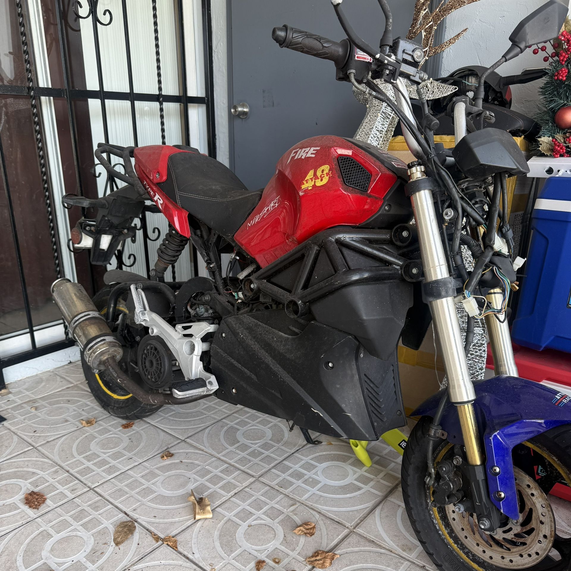 Attack Fire 150 cc Motorbike