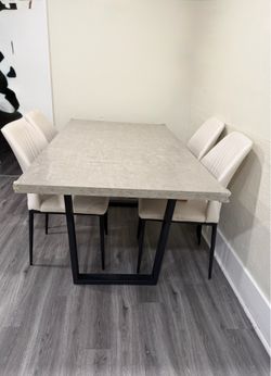 Table with four chairs