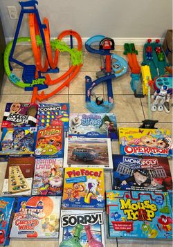 Toys for sale | Prices Will Vary ✨
