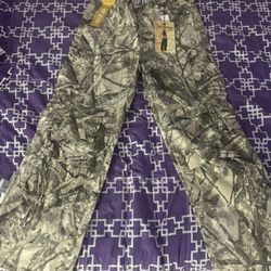 camo cargos