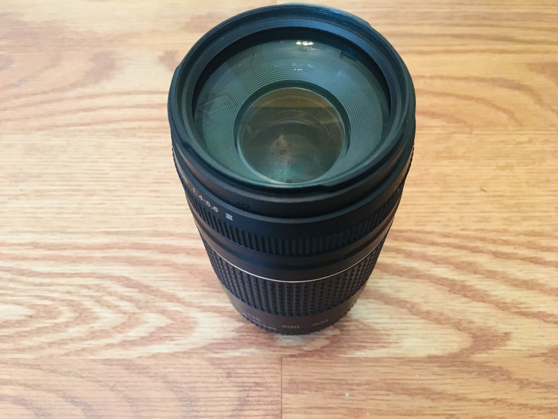 Canon 75-300 MM Zoom Lens