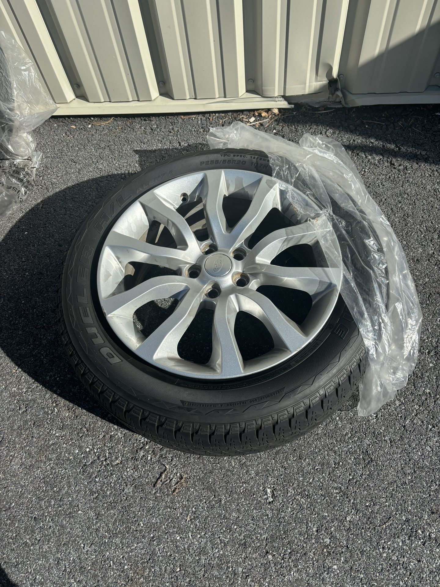 Range Rover Rims And Tires