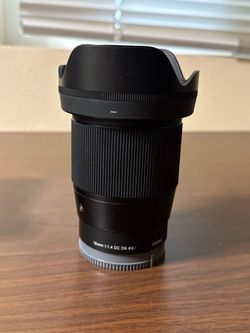 Sigma 16mm f/1.4 DC DN Contemporary Lens (Sony E) - Excellent condition