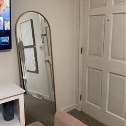 Arched Gold Mirror 