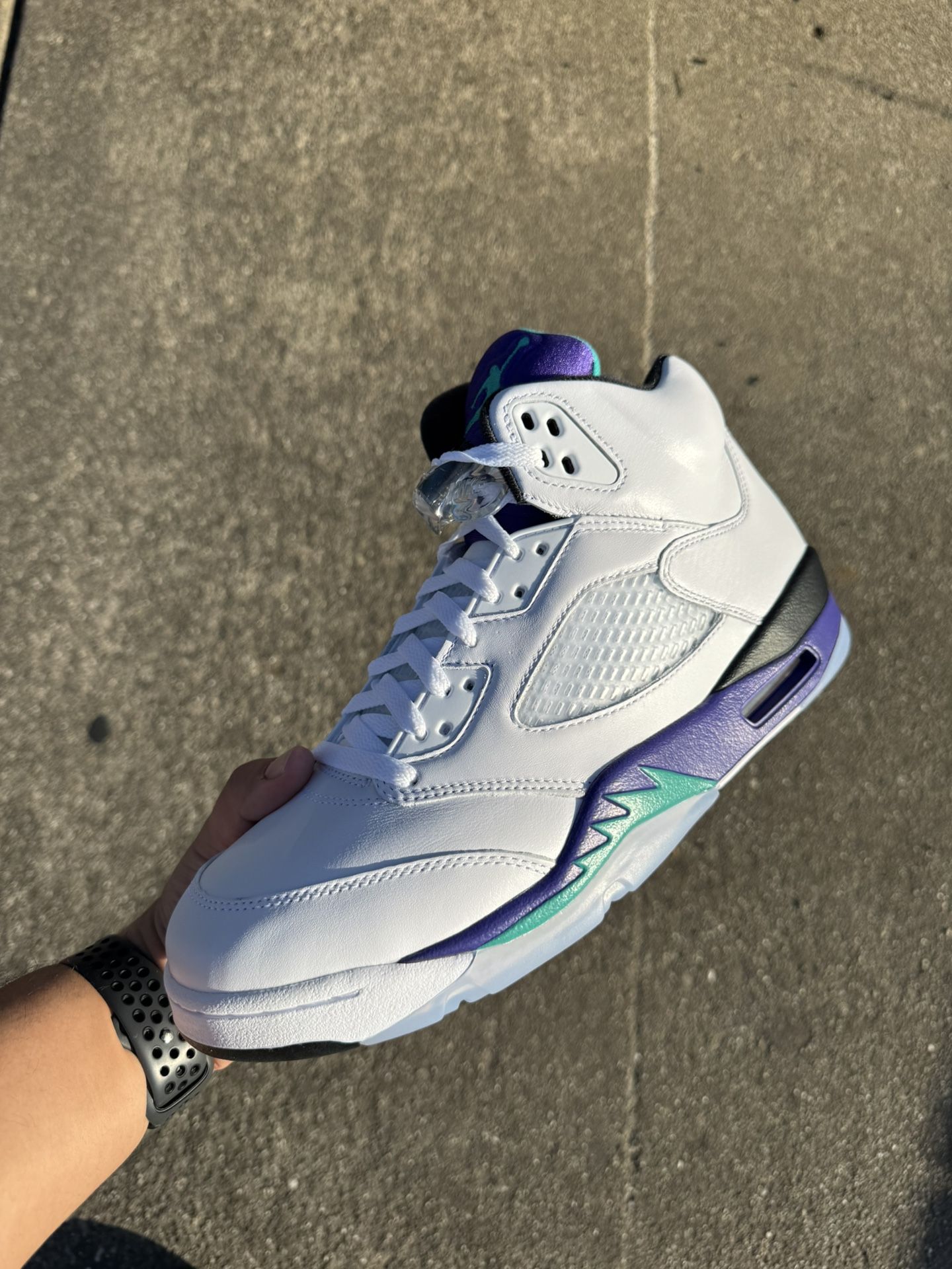Jordan 5 Retro Grape