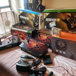 Guitar Hero Live 2 Guitar per Box $300! Each, arcade Mortal kombat Limited edition $300! Each. DS Guitar hero sealed $120. Last Of US PS4 $200! PS3 PS