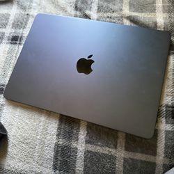 MacBook Air 13in M4 2025
