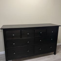 IKEA HEMNES 8 Drawer Dresser 