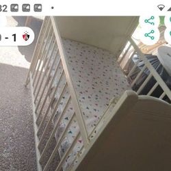 CRIB WITH MATTRESS  Very Good Condition 