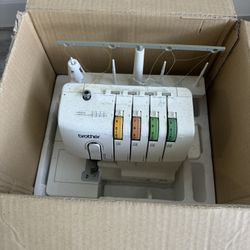 1034D Serger Sewing Machine