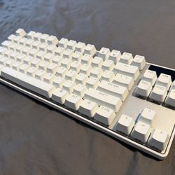 SteelSeries Apex Pro TKL Gen 3 White OmniPoint 3.0 Switches  rapid trigger gaming keyboard