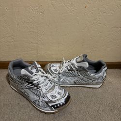 Bottega Veneta white an silver