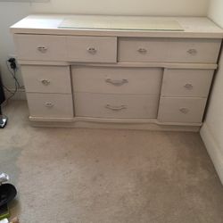 Antique Collectible .  Dresser With Total Of 8 drawers 