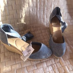 Old Navy Wedged Heel