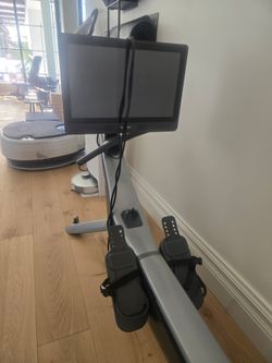 Hydrow Origin Smart Rower (Model CR1.4A201) – Excellent Con