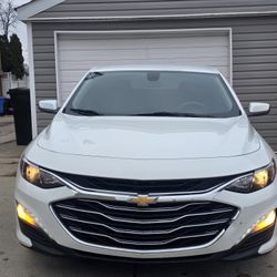 🤍🚗 Chevy Malibu LT 2021
📍 131k millas
💲 $9,000 (precio fijo)