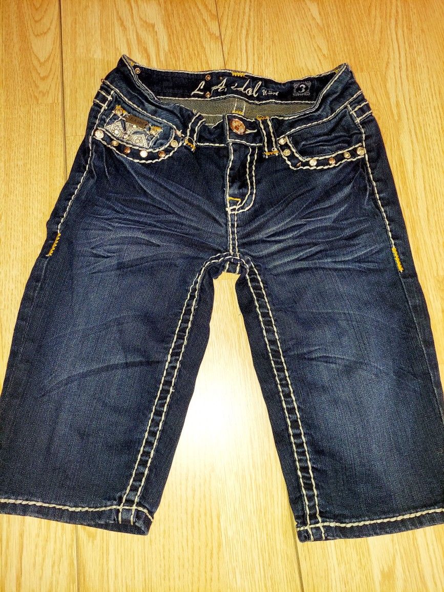 La Idol Bling Capris Size 3