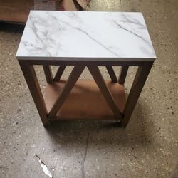 12-inch Faux Marble 1-Shelf Side Table(New In A Box )