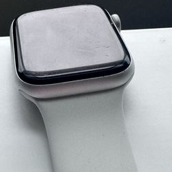 Apple Watch Series 4 