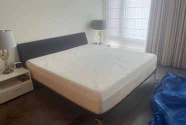 Saatva Contour5 King Mattress ❤️