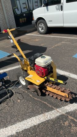 Groundhog Trencher