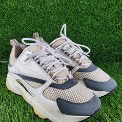 Size 9 - Dior B22 White