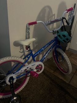 Huffy Sea Star Kids Bike with Training Wheels
