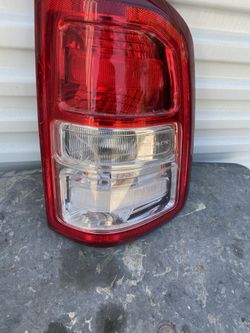 2019 Dodge Ram 1500 Rear Light Passenger Side