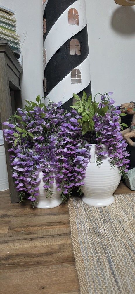 Large Wysteria Flower Vase
