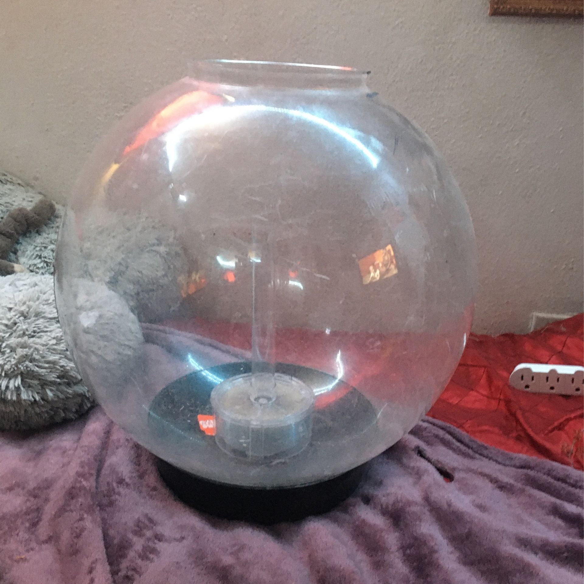 Oversized Fish Bowl 