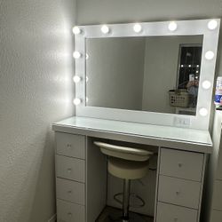 Makeup Vanity 