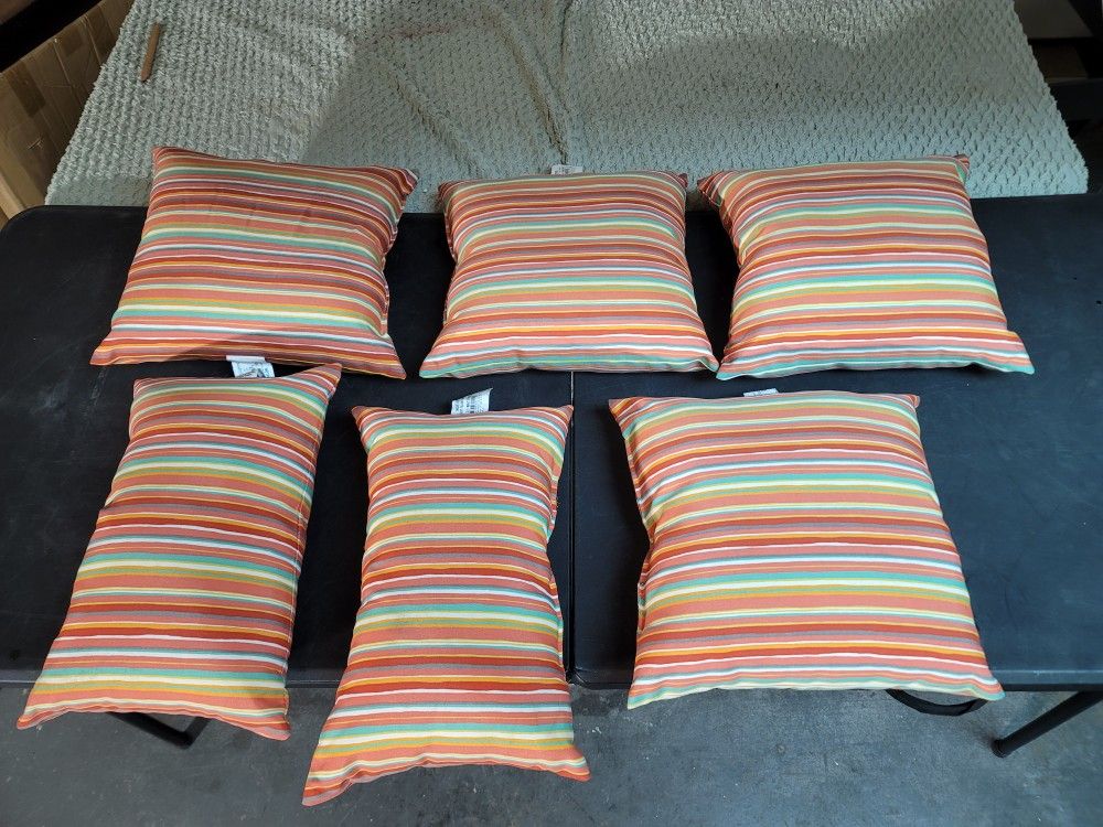 Brand New! (6 Set )Outdoor Furniture Throw Pillows
