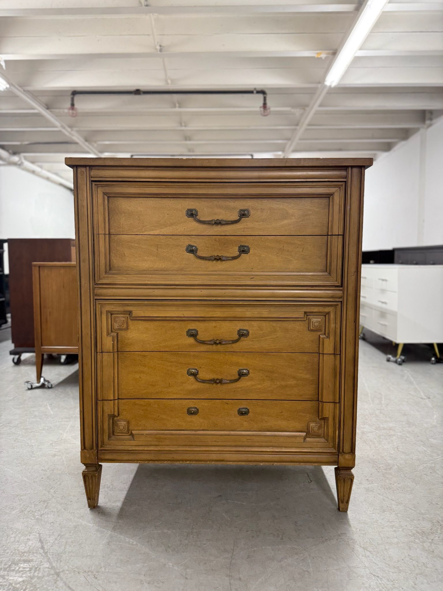 Thomasville Mid Century Solid Wood 5 Drawer Dresser with Dovetail Joints