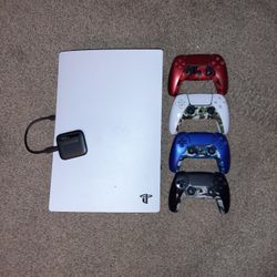 Ps5 Disc Drive 1.8 Tb Plus 2tb External With 4 Controllers