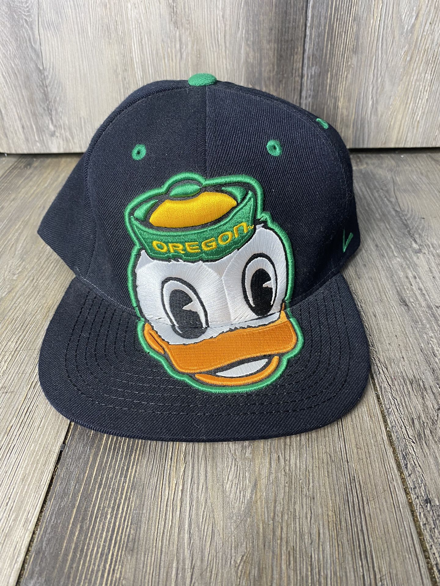 Zephyr NCAA Oregon Ducks Large Logo Flat Bill Snapback Hat Wool Blend Black