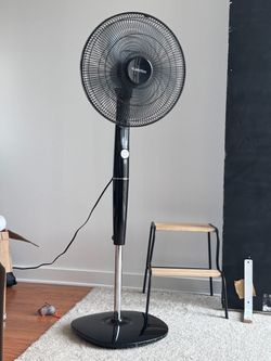 Standing Fan Oscillating Super Quiet Powerful