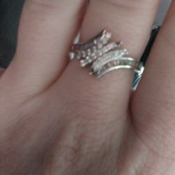 Beautiful Diamond Ring Sliver