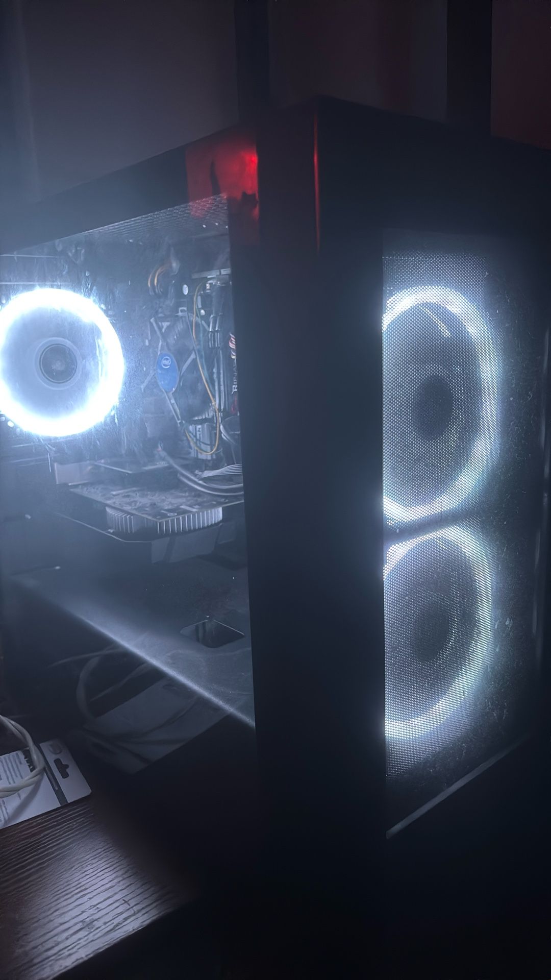 I’m Ngl Pc Lowkey Buns 240hz Moniter
