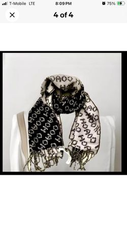 Coach 2 sided black and white scarf NWT 
