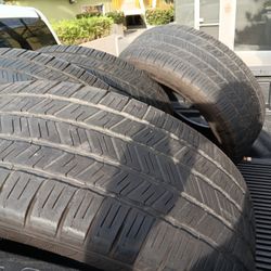 275 55 20  Good Year Excellent Tires All Llantas  4  175