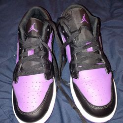 Nike Air Jordan 1 Low Purple Venom 
