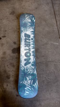 Burton Motion 146 cm Snowboard for Sale in San Martin CA OfferUp