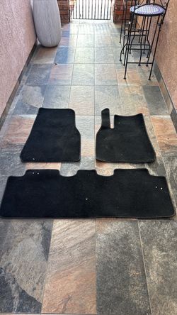 Tesla Model Y Floor mats